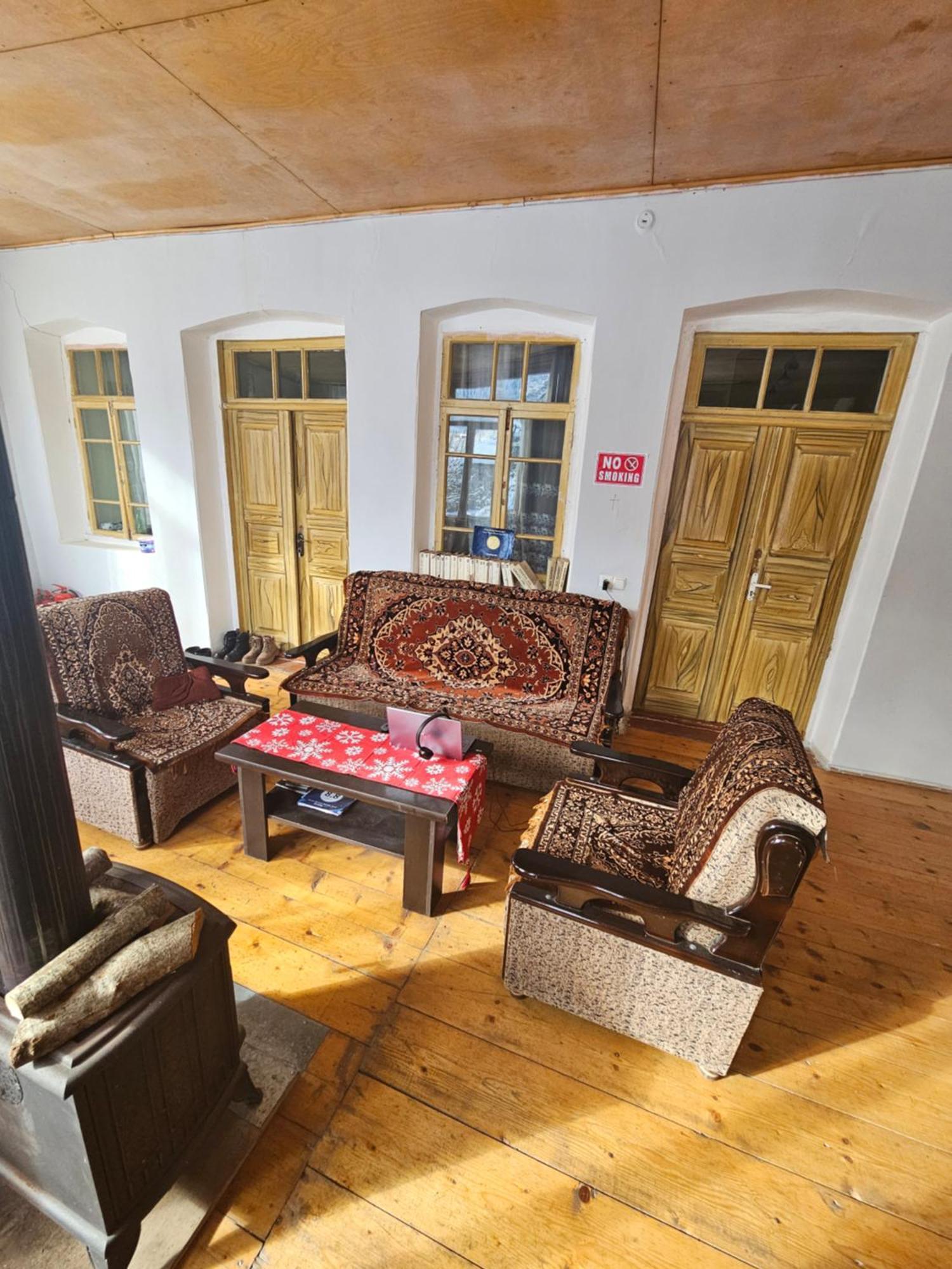 Guest House Ketevan Niguriani Mestia Exterior photo